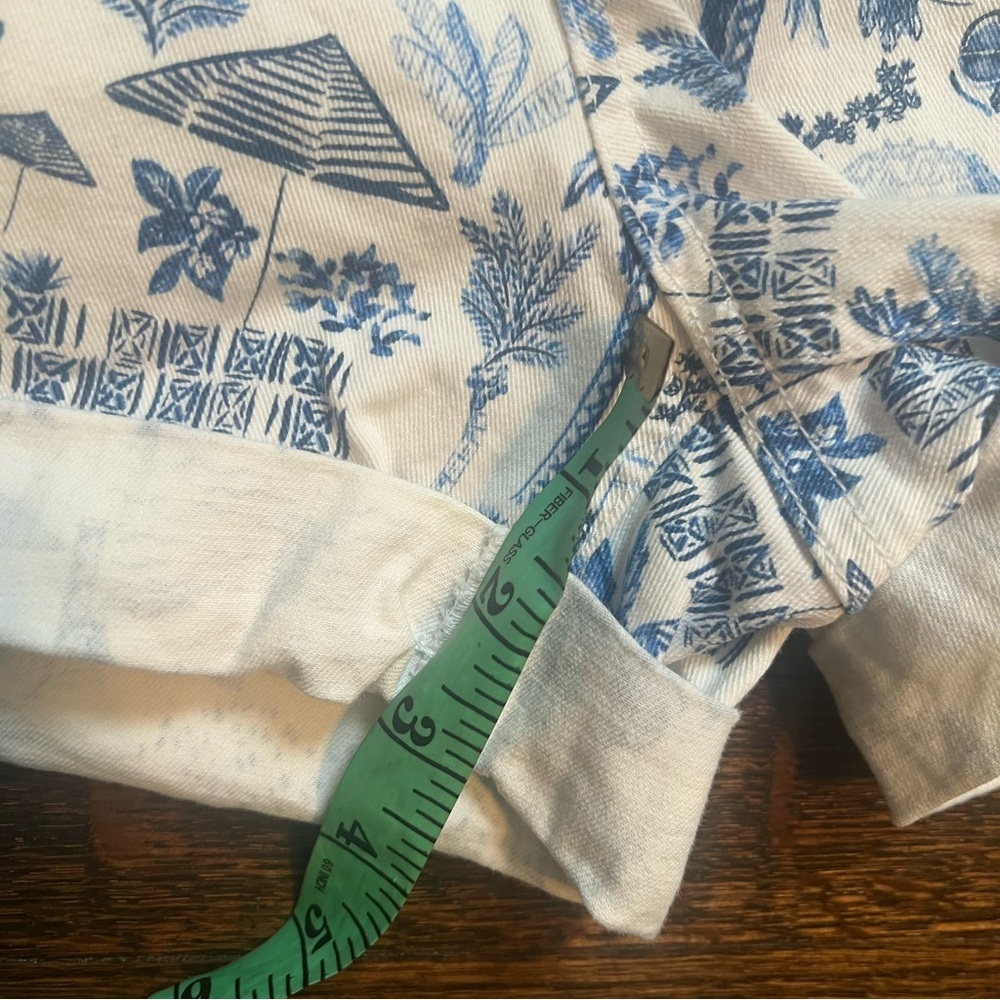 Tommy Bahama white with palm tree tropical print shorts size 28 - Picture 4 of 9
